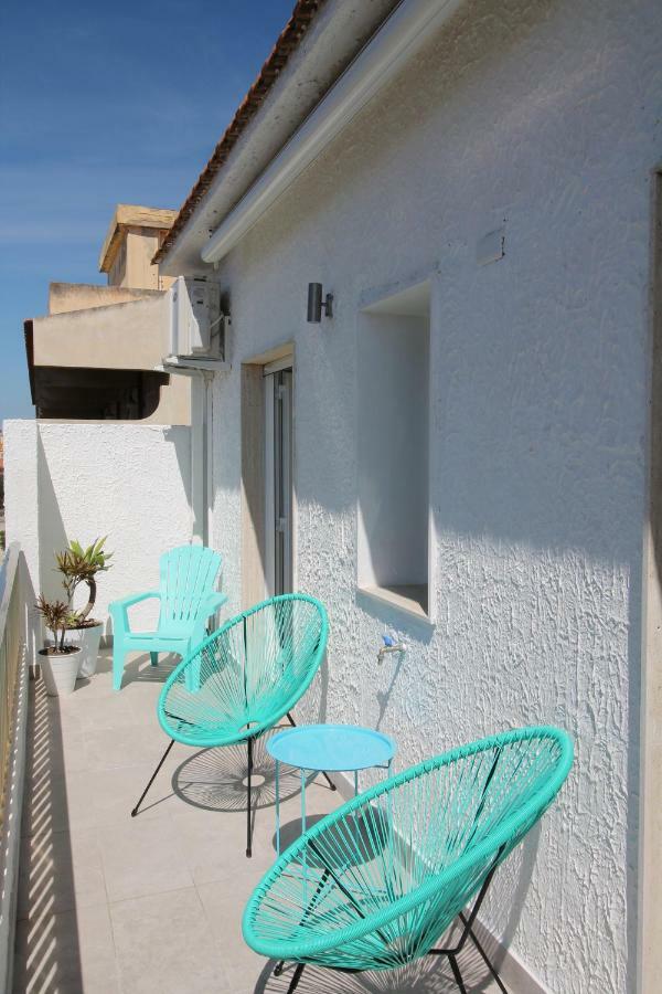 Colori A Mare Apartment *